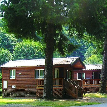 Thunderbird Rv & Camping Resort Monroe Eksteriør billede